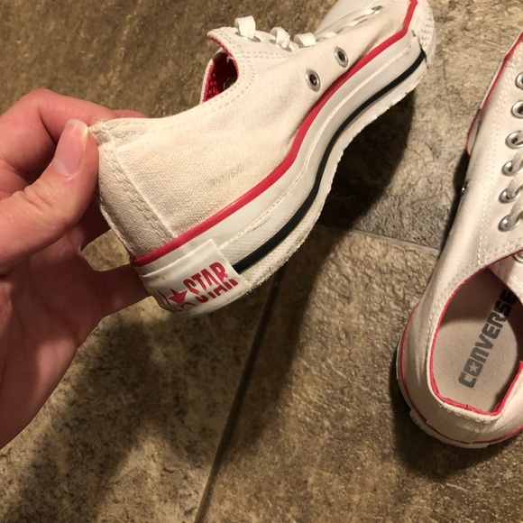 Converse - Picture 3 of 8